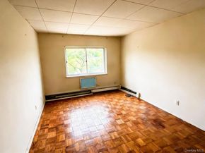 370 Central Park Avenue 4H, Scarsdale NY 10583