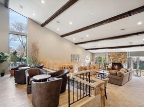 41 E View Court, Jericho NY 11753