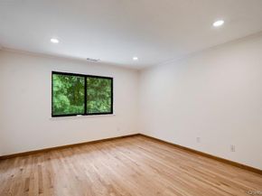 41 E View Court, Jericho NY 11753