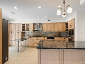 41 E View Court, Jericho NY 11753