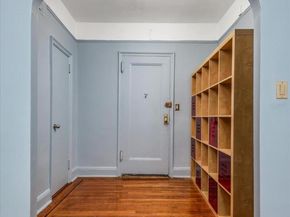 59-11 Queens Boulevard 4P, Woodside NY 11377