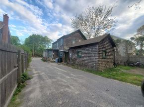 418 Lincoln Street, Riverhead NY 11901