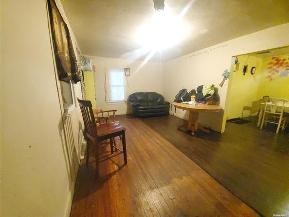 418 Lincoln Street, Riverhead NY 11901