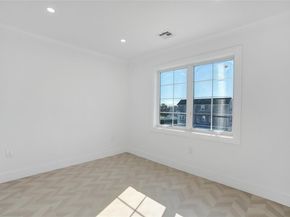 14 James Street, East Rockaway NY 11518