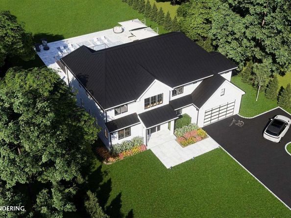 176 Marys Lane, Southampton NY 11968