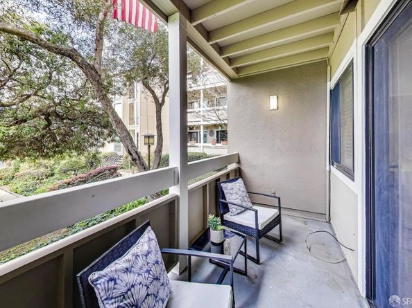 1131 Compass Lane 108, Foster City CA 94404