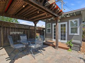 2701 Madeline Street, Oakland CA 94602