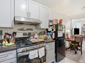 2701 Madeline Street, Oakland CA 94602