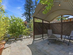 2701 Madeline Street, Oakland CA 94602
