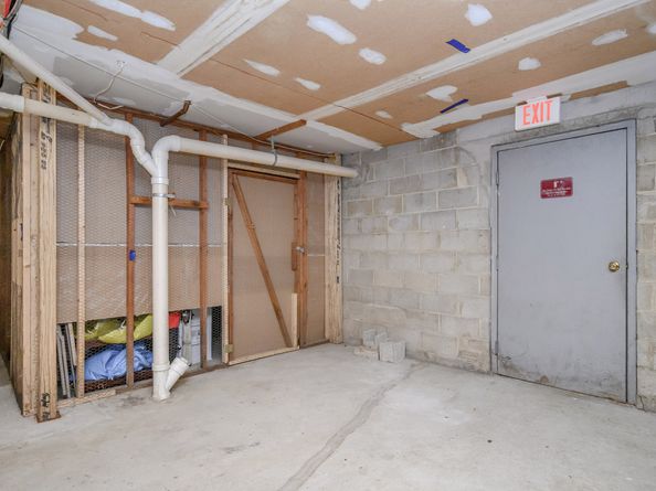 85 Riverside Avenue APT E8, Stamford CT 06905