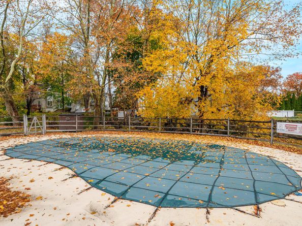 85 Riverside Avenue APT E8, Stamford CT 06905