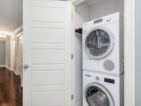 85 Riverside Avenue APT E8, Stamford CT 06905