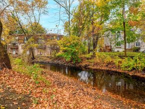 85 Riverside Avenue APT E8, Stamford CT 06905