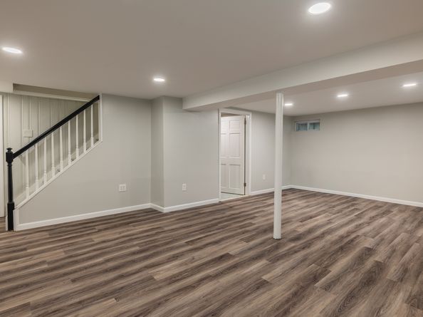 60 Lillian Drive, Trumbull CT 06611