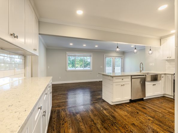 60 Lillian Drive, Trumbull CT 06611