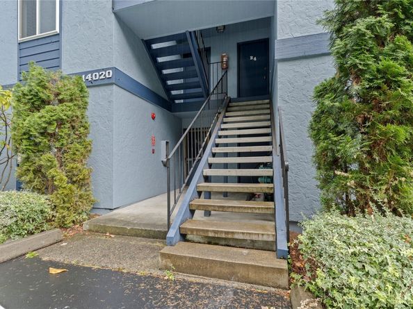 14020 Juanita Drive NE B3, Kirkland WA 98034