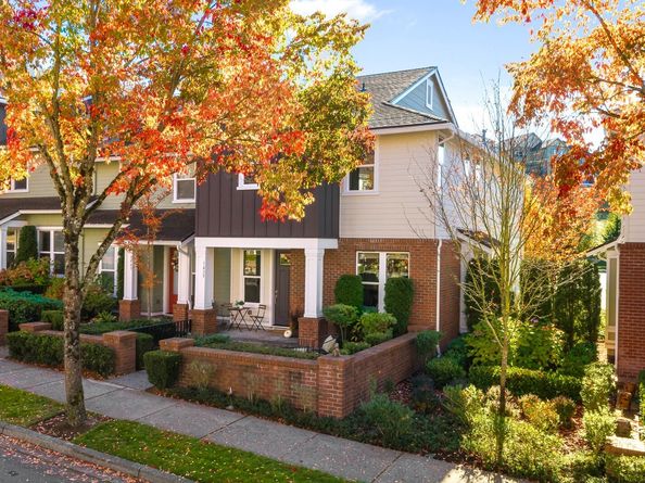 1435 NE Park Drive, Issaquah WA 98029