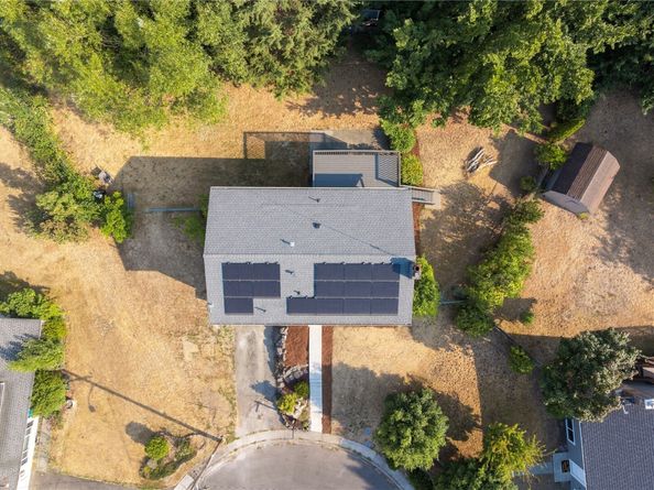 16317 127th Place SE, Renton WA 98058