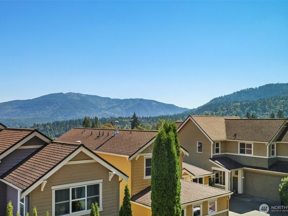 581 Mountain View Lane NW, Issaquah WA 98027