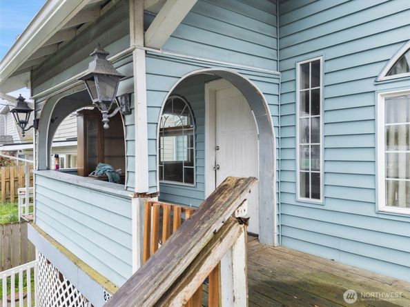 839 10th Street, Bremerton WA 98337