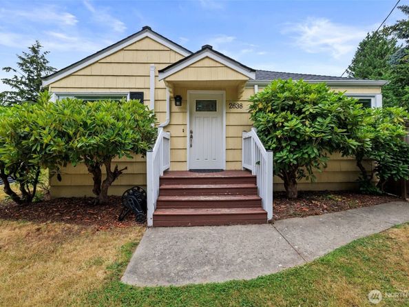 2638 SW 106th Street, Seattle WA 98146