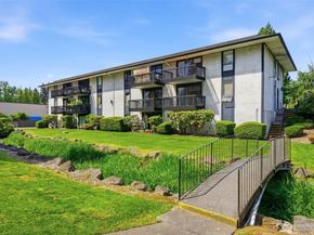 19411 56th Avenue W 115, Lynnwood WA 98036