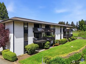 19411 56th Avenue W 115, Lynnwood WA 98036