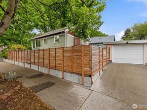 902 22nd Avenue, Seattle WA 98122