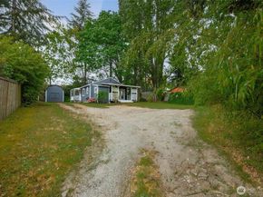 15504 25th Avenue NE, Shoreline WA 98155