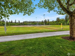 16631 SE 171st Place, Renton WA 98058