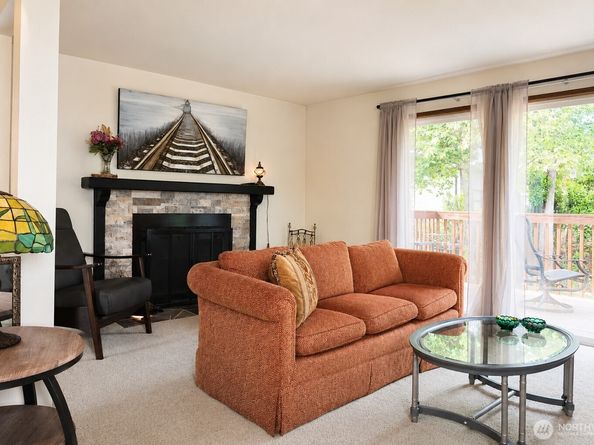 3219 134th Place SW B, Lynnwood WA 98087