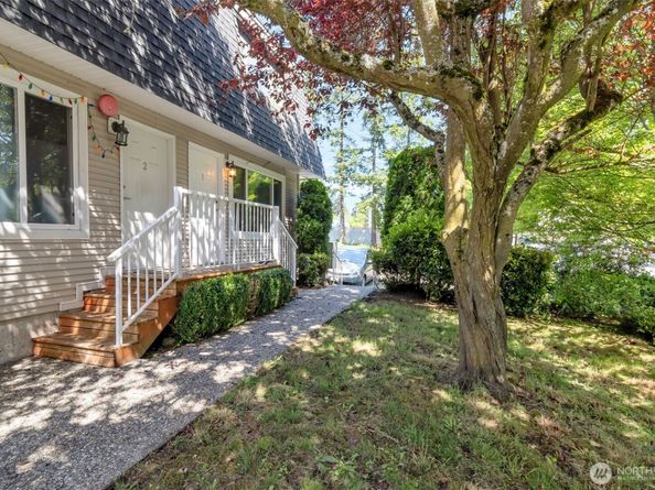 19712 50 Avenue W 1, Lynnwood WA 98036