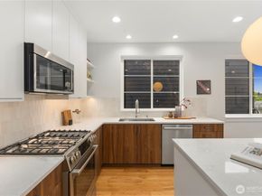 3934 B S Angeline Street, Seattle WA 98118
