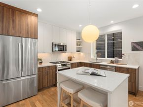 3934 B S Angeline Street, Seattle WA 98118