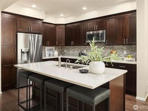 12311 NE 92nd Street 1, Kirkland WA 98033