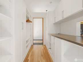 15504 SE 18th Street, Bellevue WA 98007