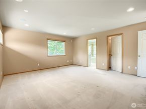5018 S 279th Street, Auburn WA 98001