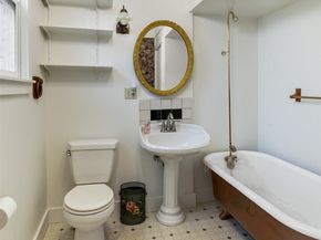 1012 20th Avenue S, Seattle WA 98144