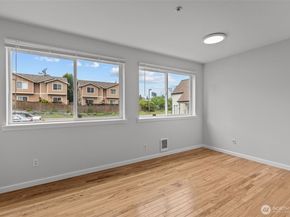 3322 148th Street SW B2, Lynnwood WA 98037