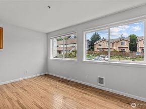 3322 148th Street SW B2, Lynnwood WA 98037