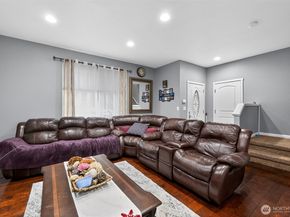 5007 NE 6th Street, Renton WA 98059