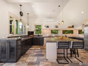 10510 NE 44th Street, Kirkland WA 98033
