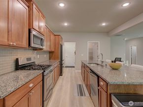 17 159th Place SE, Bothell WA 98012