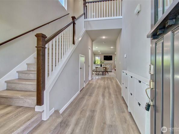 17 159th Place SE, Bothell WA 98012
