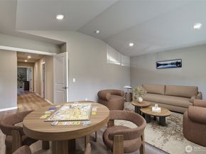 17 159th Place SE, Bothell WA 98012