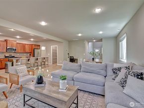 17 159th Place SE, Bothell WA 98012