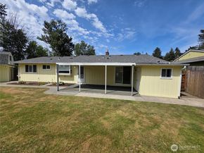 11211 SE 223rd Place, Kent WA 98031