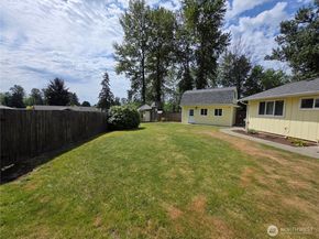 11211 SE 223rd Place, Kent WA 98031