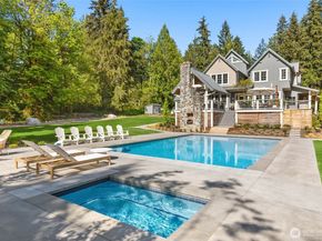 20313 217th Avenue NE, Woodinville WA 98077