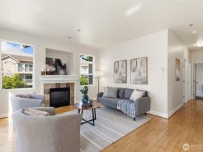551 241st Lane SE, Sammamish WA 98074